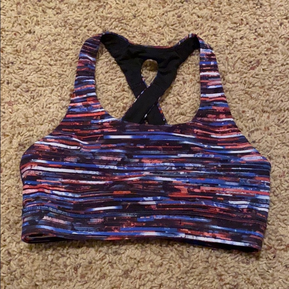 Lululemon sports bra